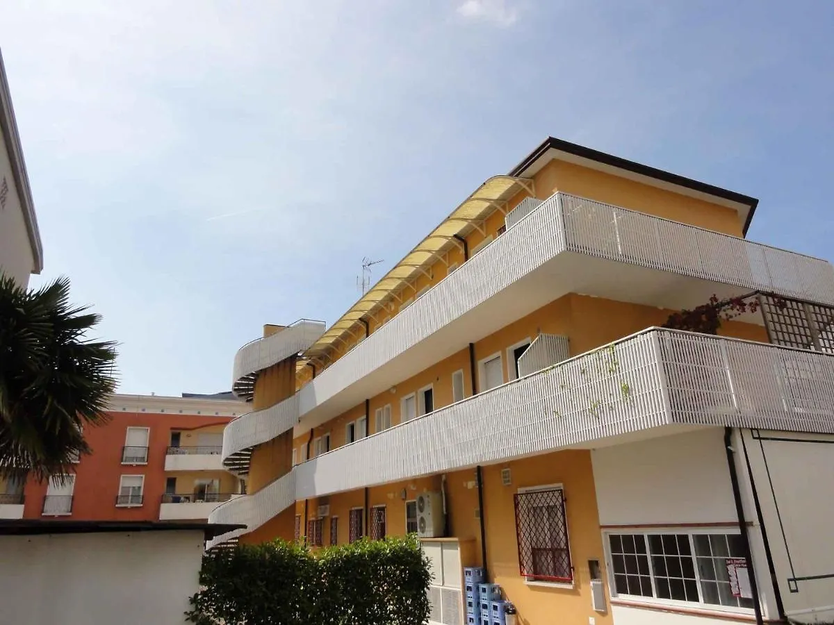 Apartment In Bibione 37971 0*,
